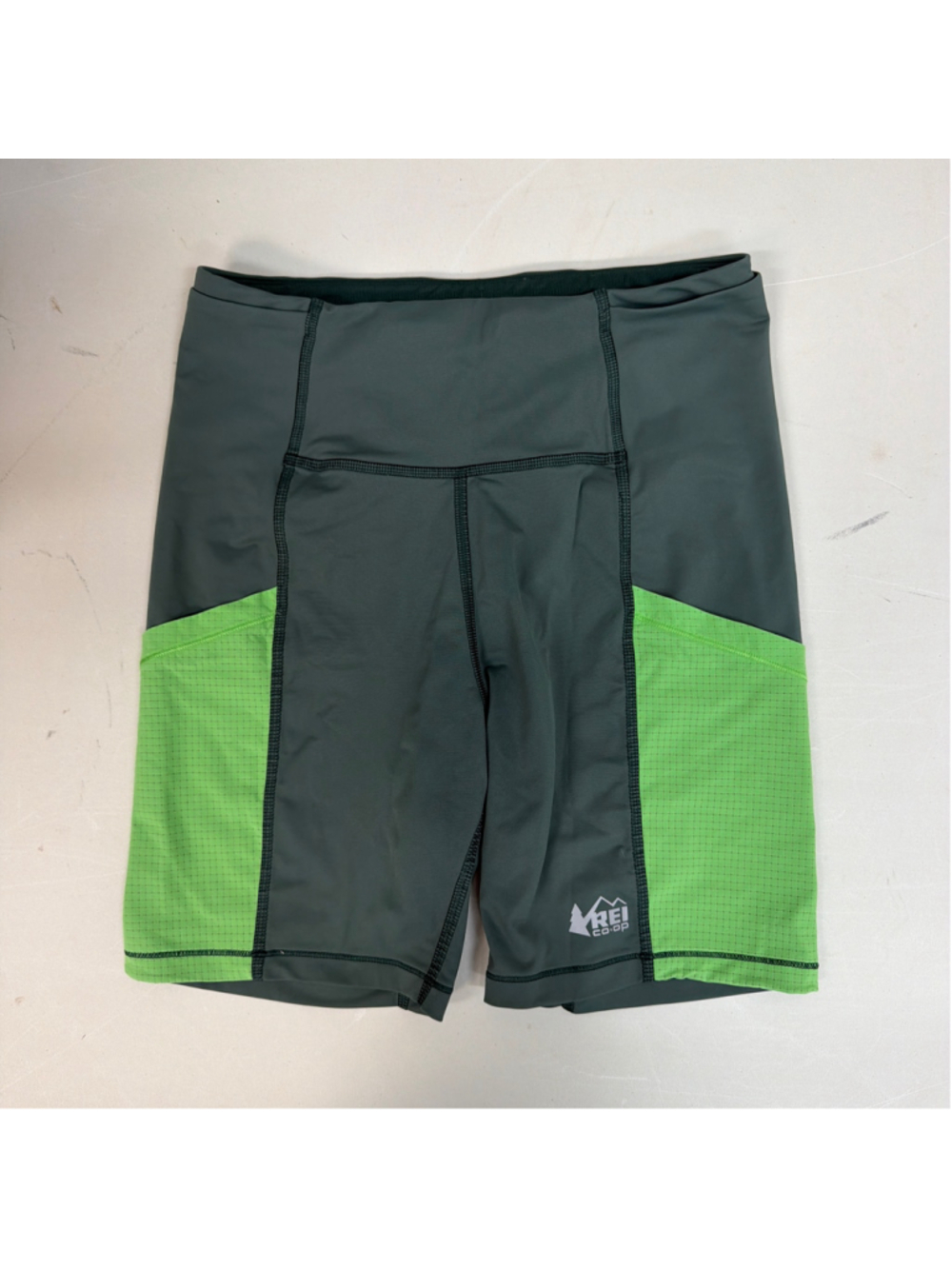 REI 6" Swiftland Running Spandex Shorts Women's Sz Medium in Cove Green!